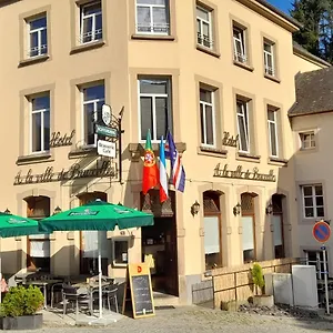 Cafe De De Bruxelles Han/Misafirhane